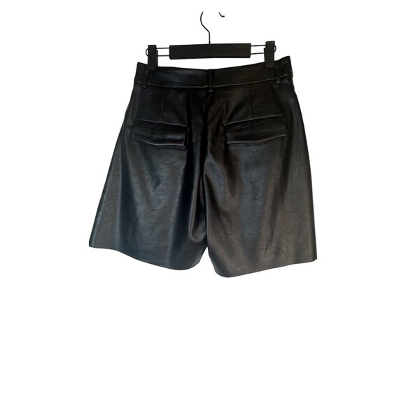 2/$30 NWT Choosy Size 4 Black Faux Leather Shorts Womens - Picture 7 of 16